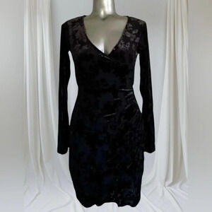 $10 Add-On 🆕Black Textured Velvet Dress